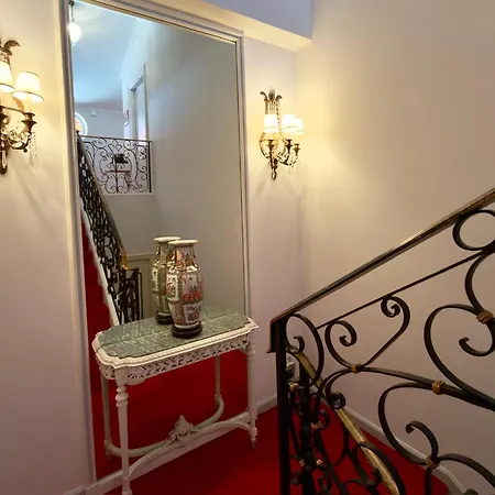 Casa de hóspedes La Dimora Reale Di Borghetto Borghetto Santo Spirito